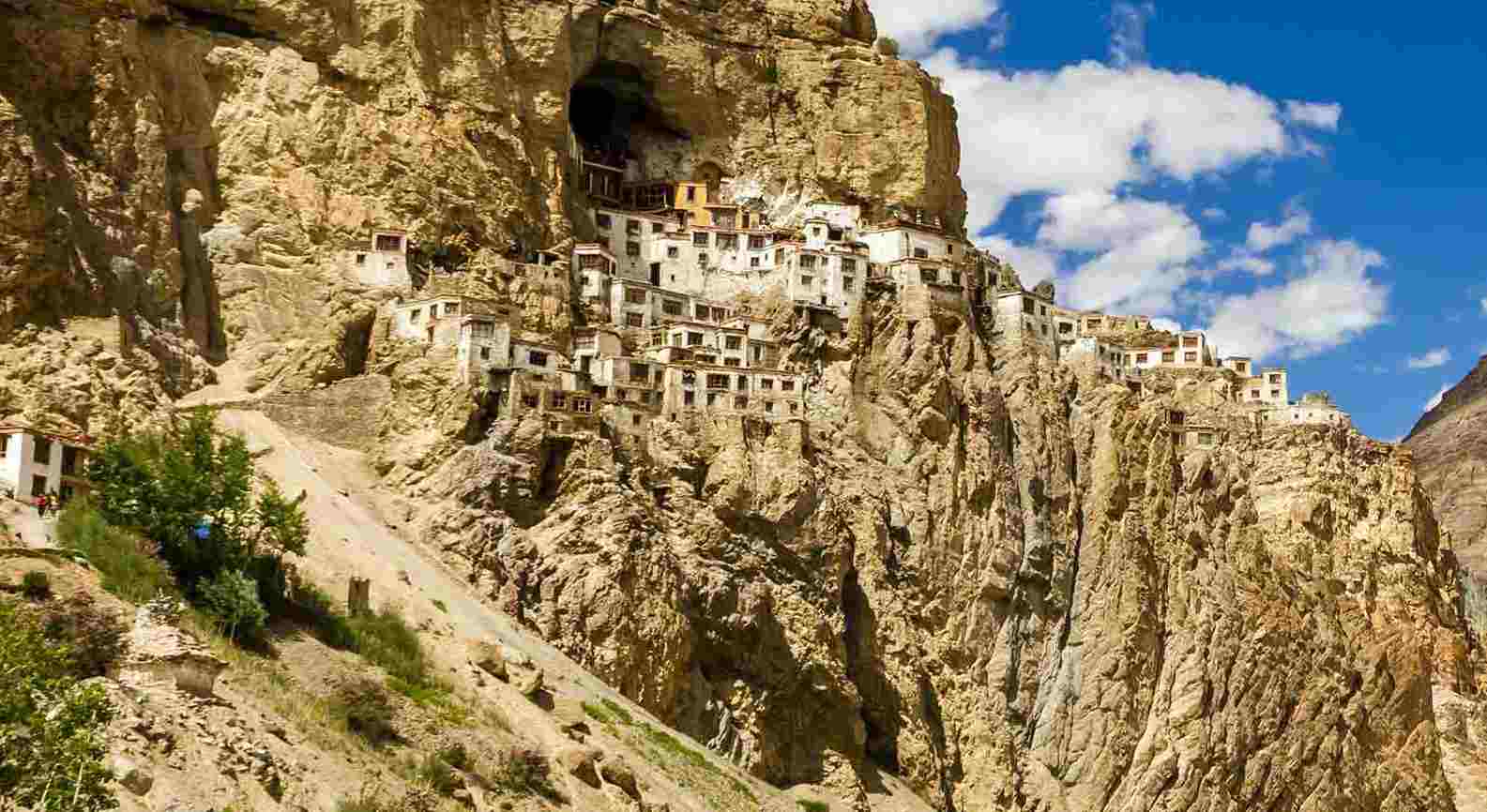 Phugtal Monastery built into the cliffside in Zanskar valley, Ladakh