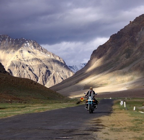 Best Ladakh Bike Ride 2023 _ Motorcycle Touring in India